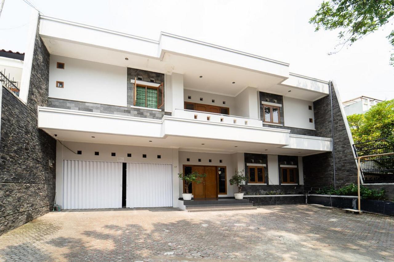 Koolkost Near Padjadjaran University - Minimum Stay 6 Nights Bandung Ngoại thất bức ảnh